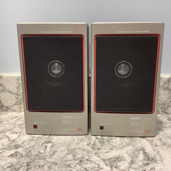 Vintage AIWA COMPACT Speakers 6.5" H x 4" W - Picture 1 of 9